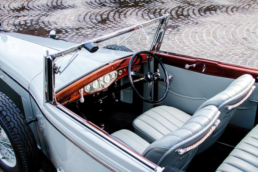 Интерьер Delage D8C Cabriolet par Chapron 1930 года  (фото 4 из 13)